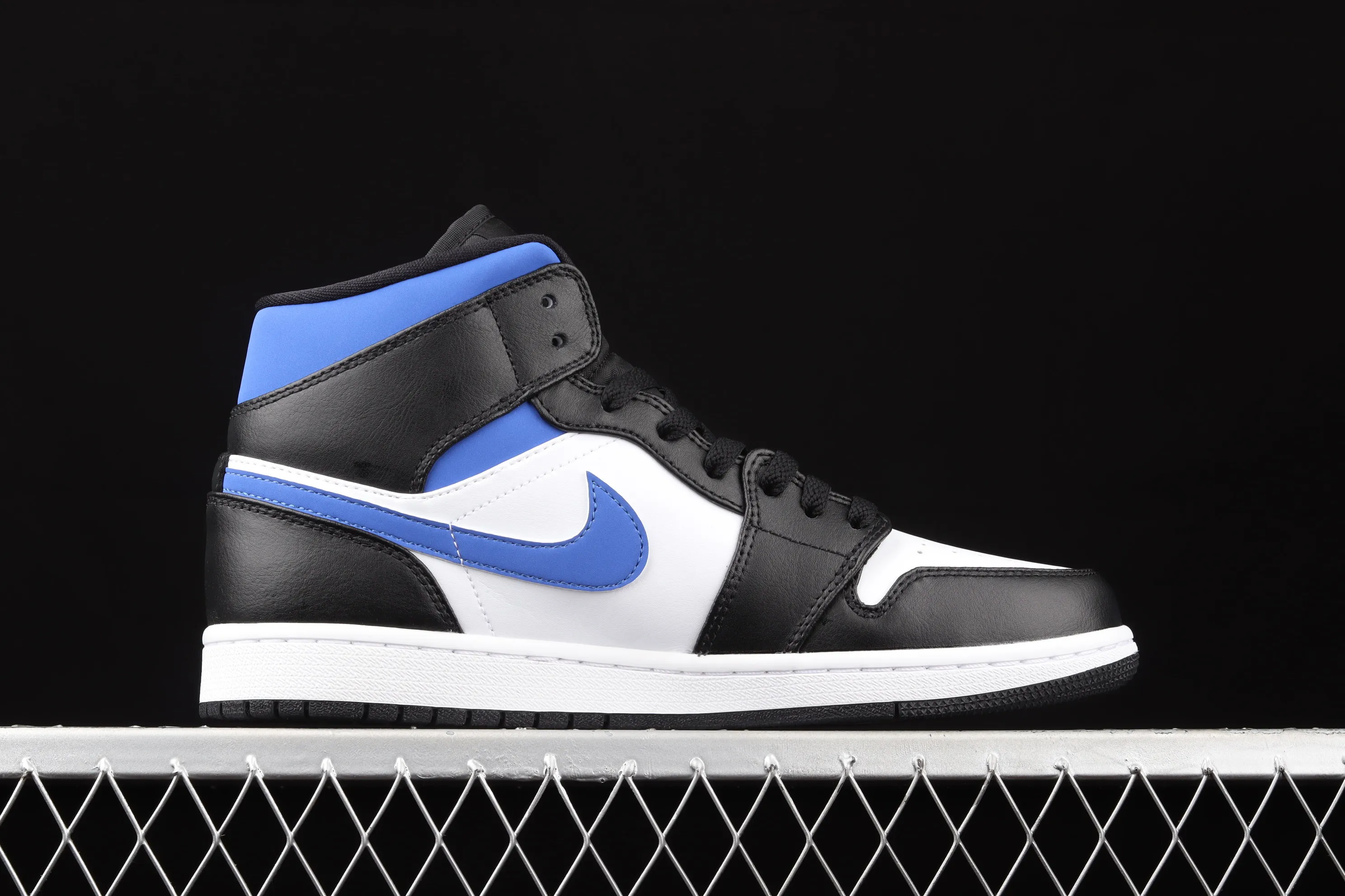 All categories Air Jordan Jordan series basketball shoes Air Jordan 1 Mid G version pure original Air Jordan 1 Mid AJ1 Joe 1 Royal Blue China basketball shoes 554724-140